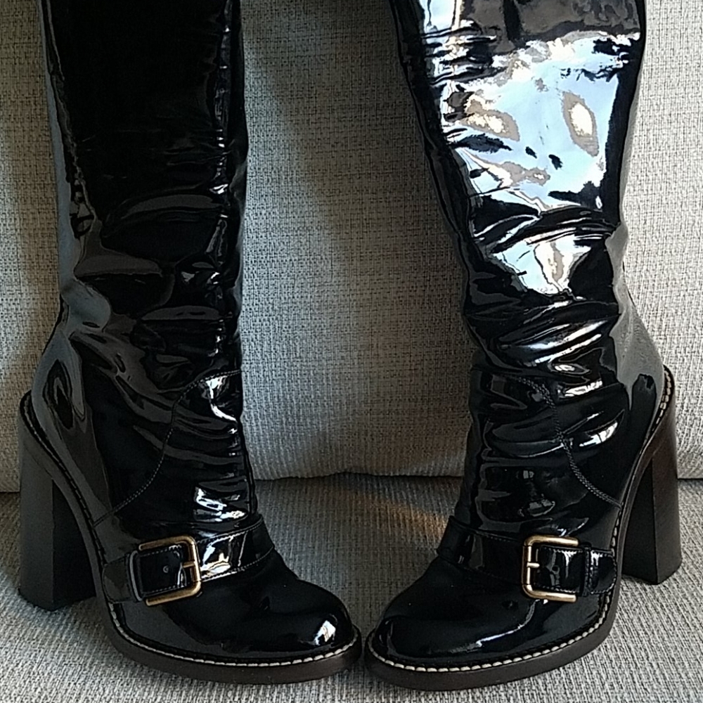 DOLCE & GABBANA Patent Leather Boots - Picture 2 of 13